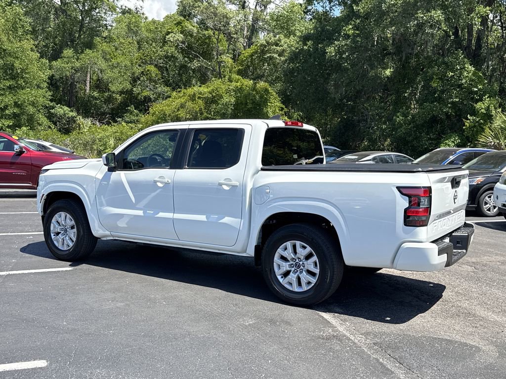 Certified 2022 Nissan Frontier SV RWD image 11