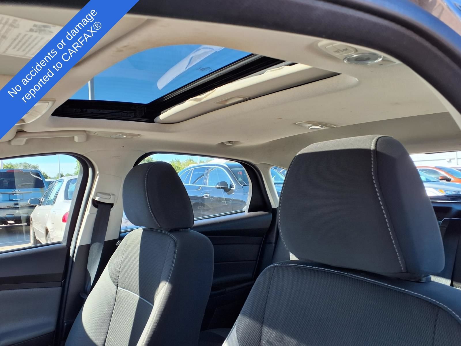 Used 2014 Ford Focus SE FWD image 20