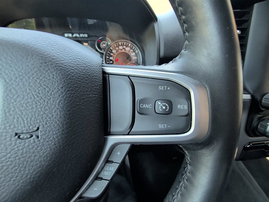 Used 2023 RAM 1500 Big Horn AWD/4WD image 17
