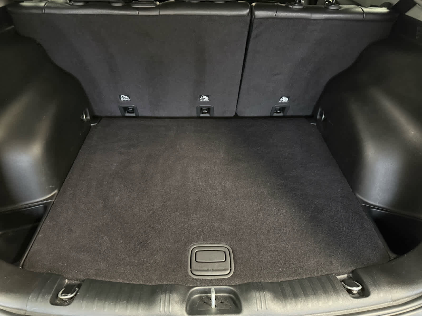Used 2022 Jeep Compass Trailhawk AWD/4WD image 23