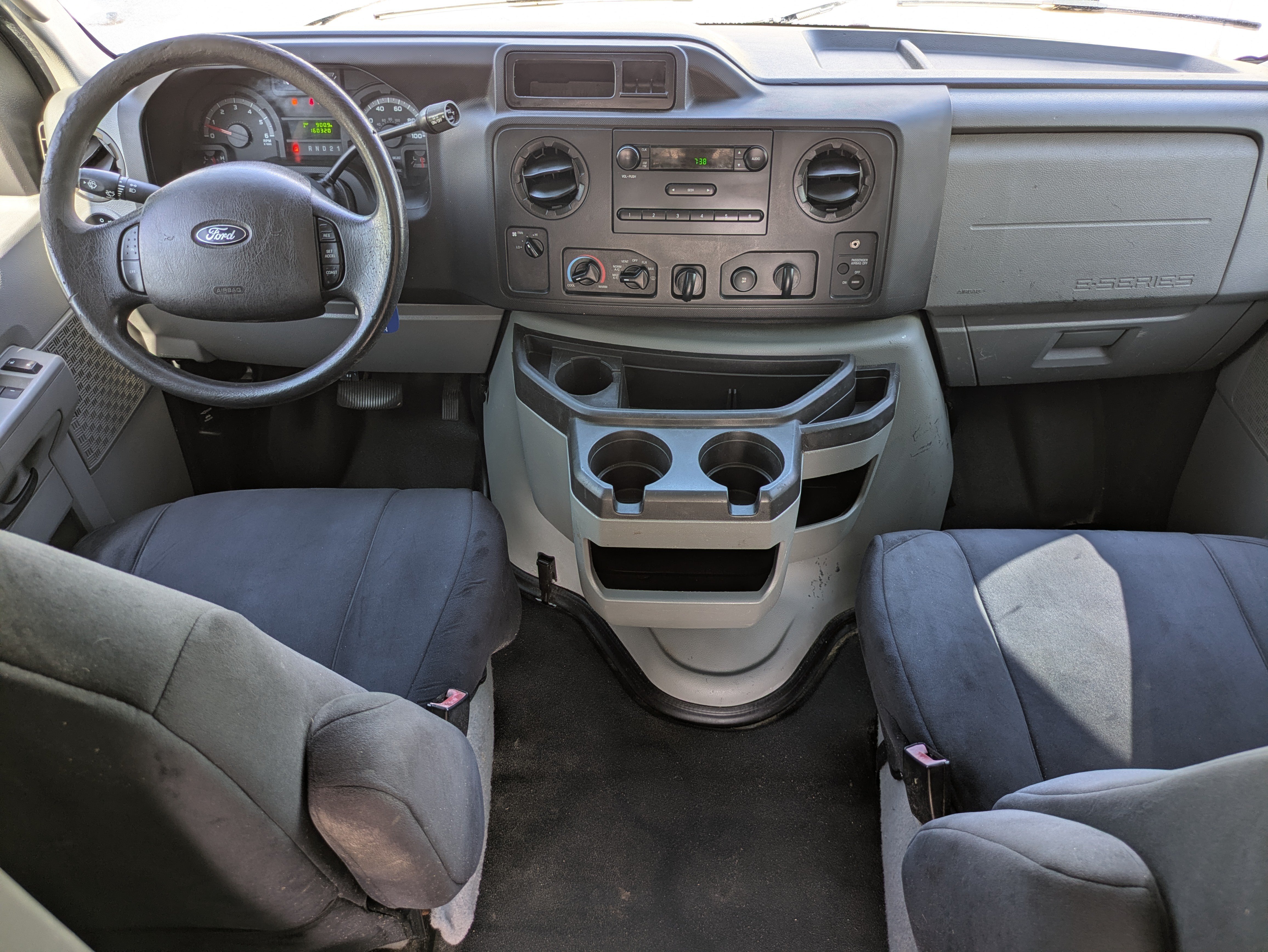 Used 2013 Ford E-250 and Econoline 250 w/ PWR Group RWD image 14