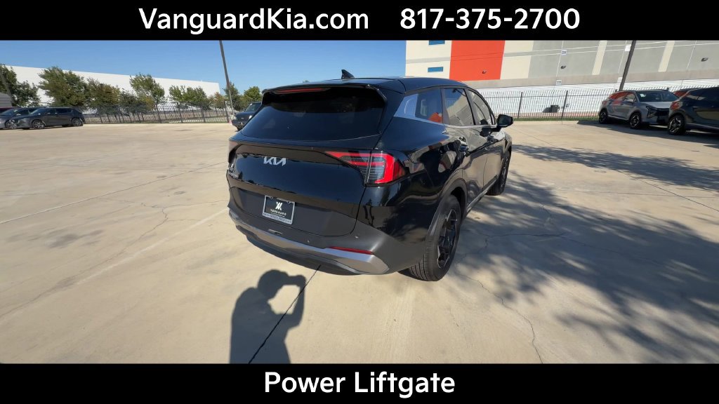 Certified 2026 Kia Sportage EX FWD image 9