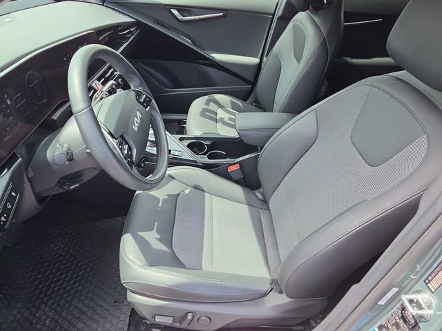 Used 2023 Kia Niro Wind FWD image 11