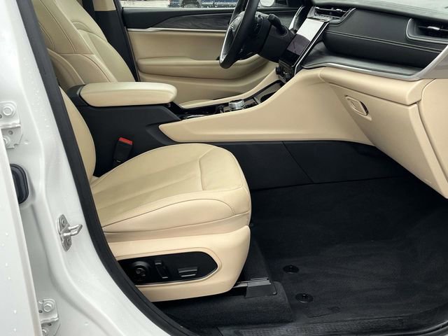 Used 2022 Jeep Grand Cherokee L Limited image 26