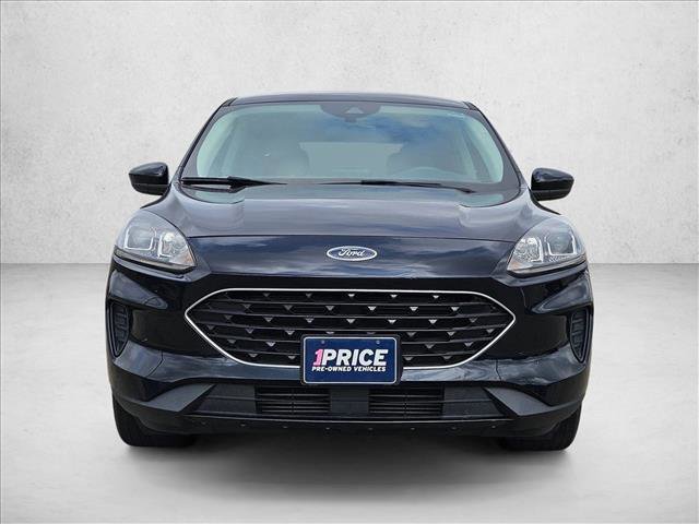 Used 2021 Ford Escape SE w/ SE Sport Appearance Package image 2