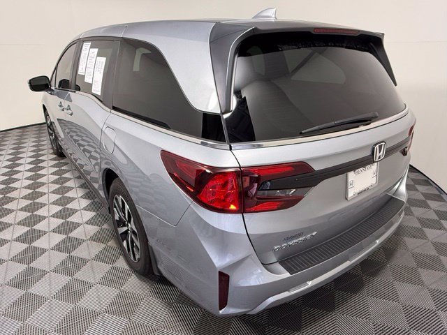 Used 2026 Honda Odyssey EX-L image 4