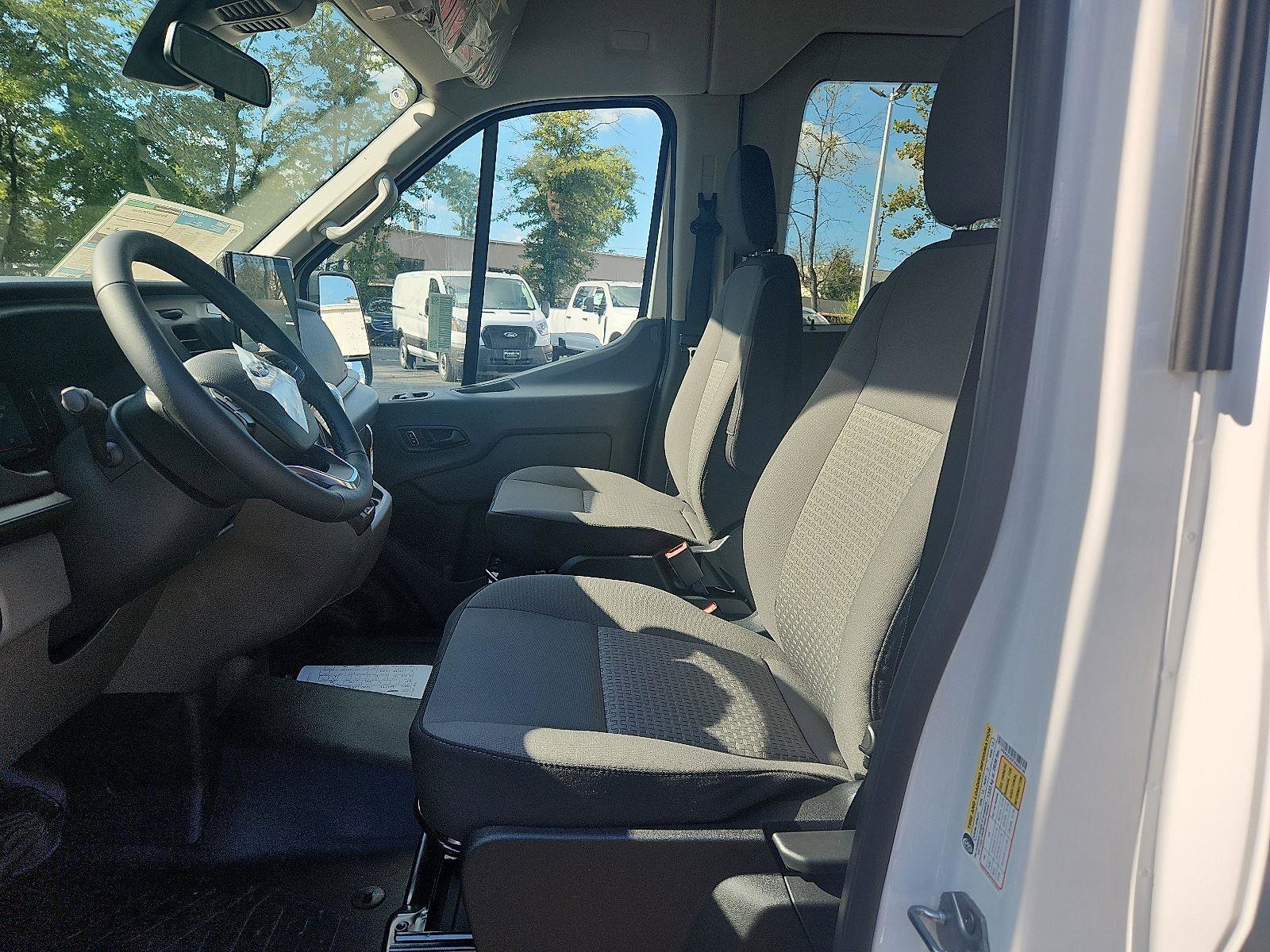 New 2026 Ford Transit 350 XL image 5