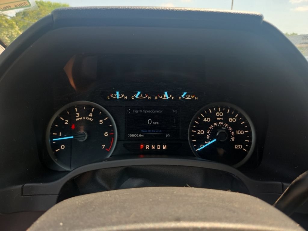 Used 2019 Ford F150 XLT w/ Equipment Group 302A Luxury AWD/4WD image 22