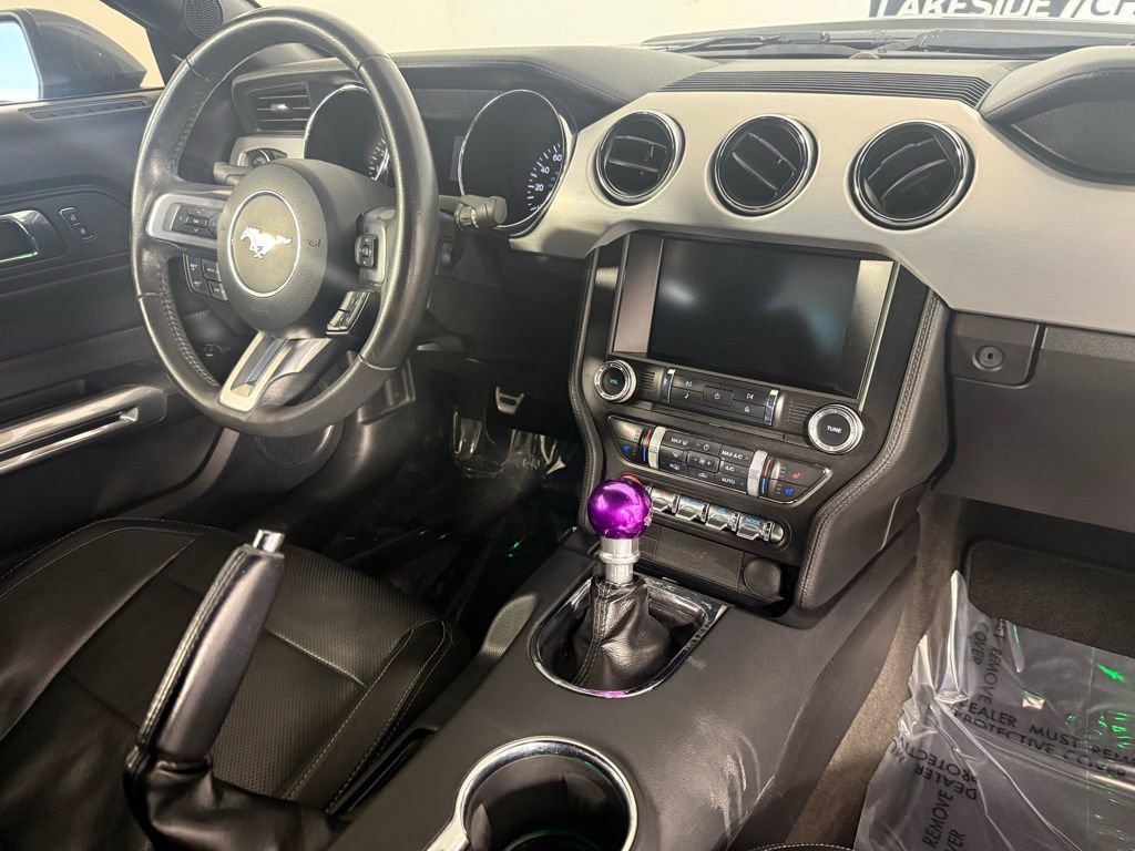 Used 2015 Ford Mustang GT Premium RWD image 16