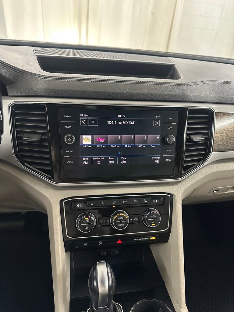 Used 2019 Volkswagen Atlas SEL Premium image 22