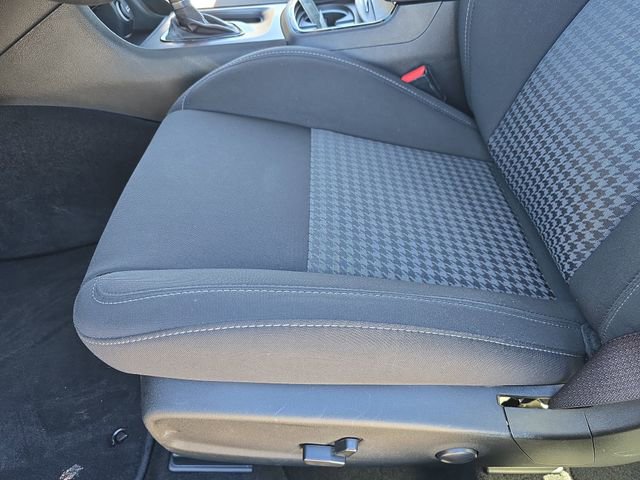 Used 2022 Dodge Charger R/T w/ Driver Convenience Group image 28