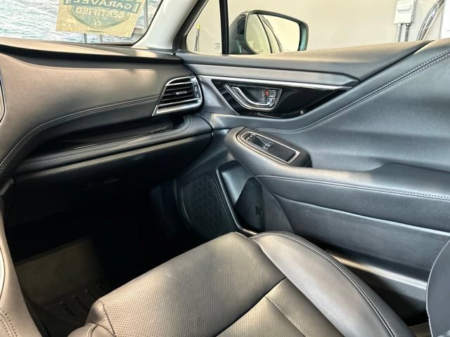 Used 2024 Subaru Outback Limited AWD/4WD image 13