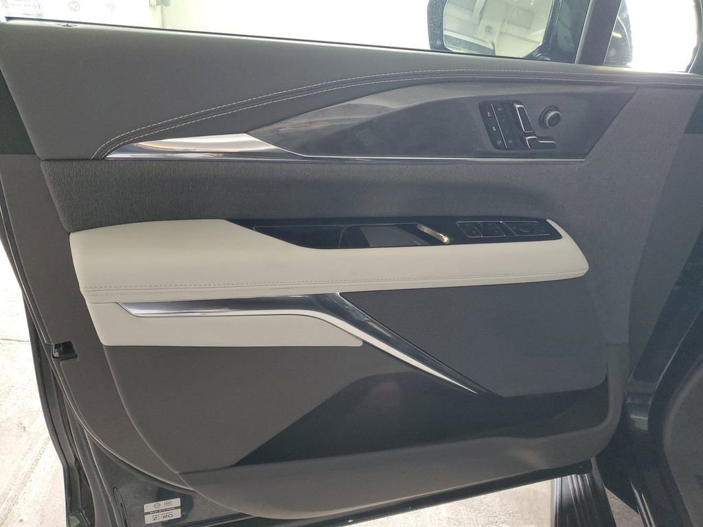 New 2026 Cadillac Escalade IQ Luxury 1 AWD/4WD image 15