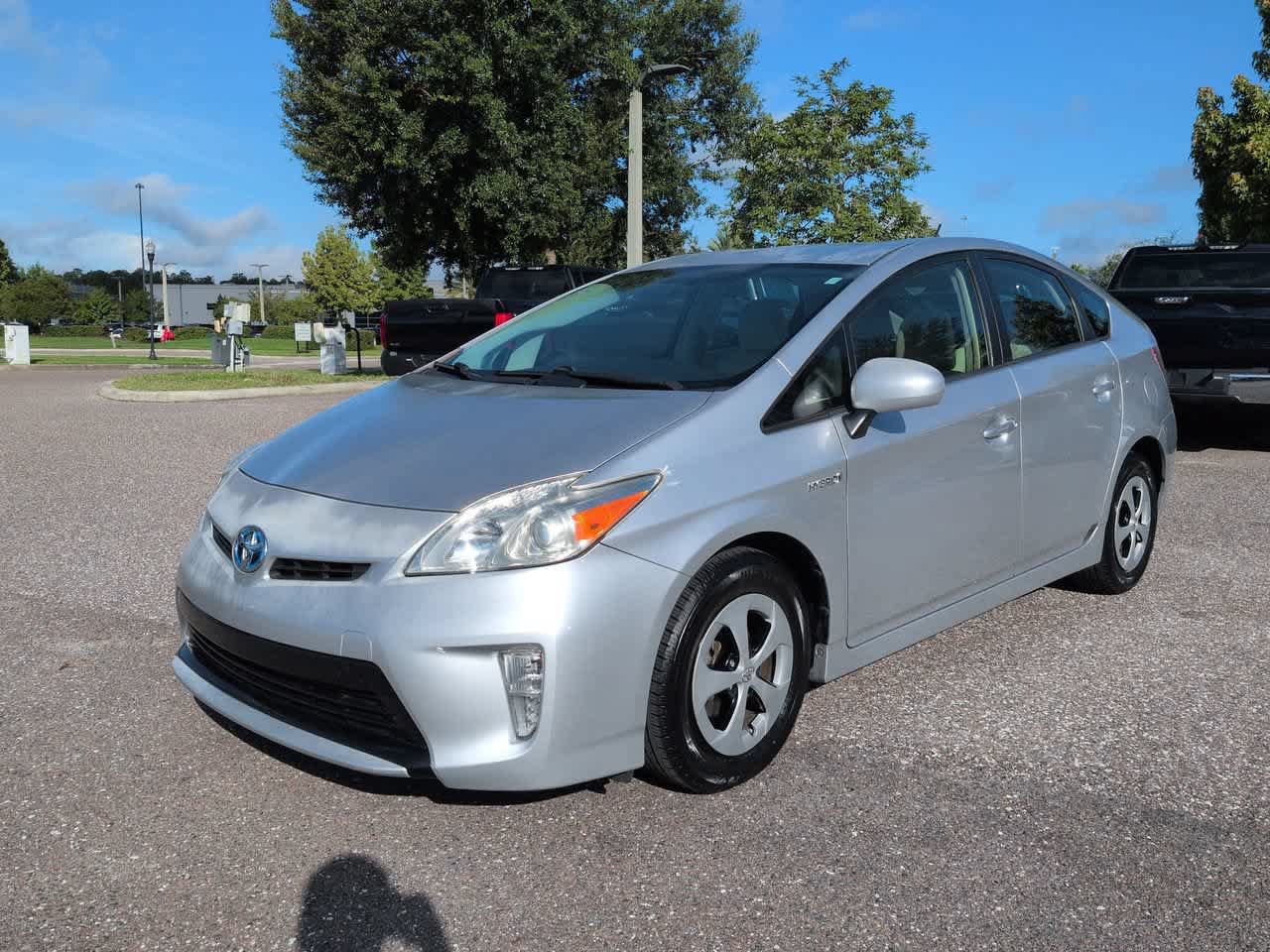 Used 2012 Toyota Prius Two FWD image 2