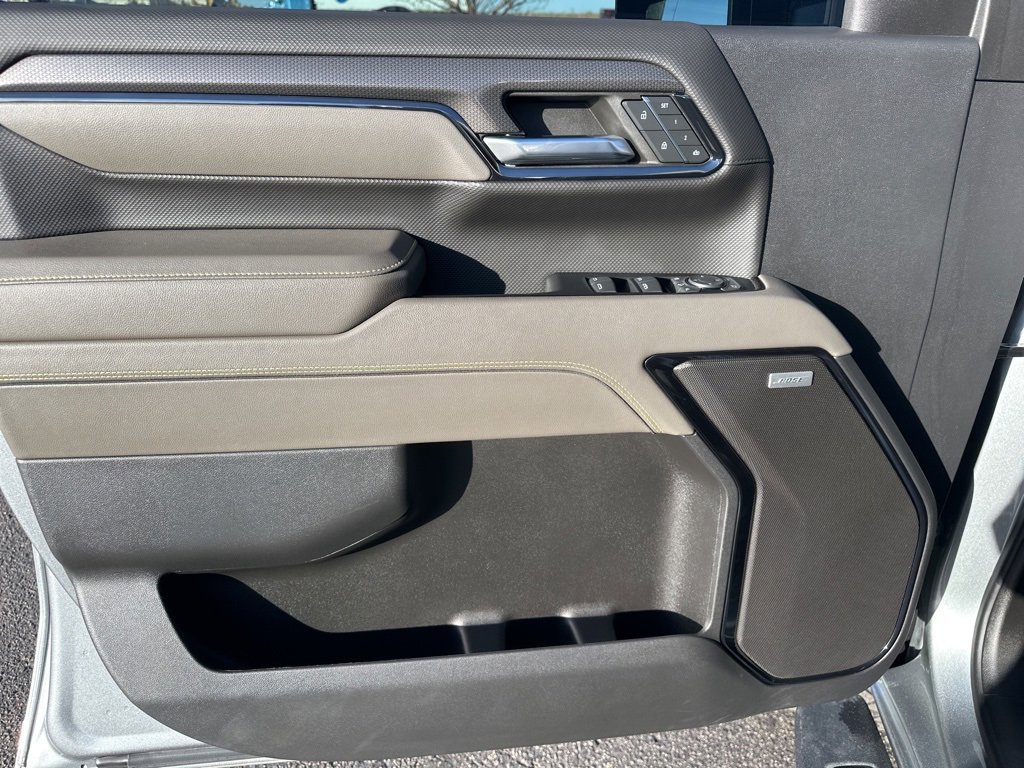 Certified 2024 Chevrolet Silverado 2500 ZR2 w/ Technology Package image 16