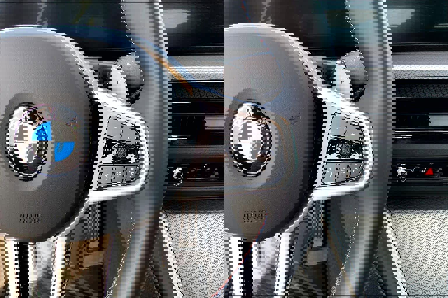 Used 2025 BMW M340i xDrive w/ Premium Package image 23