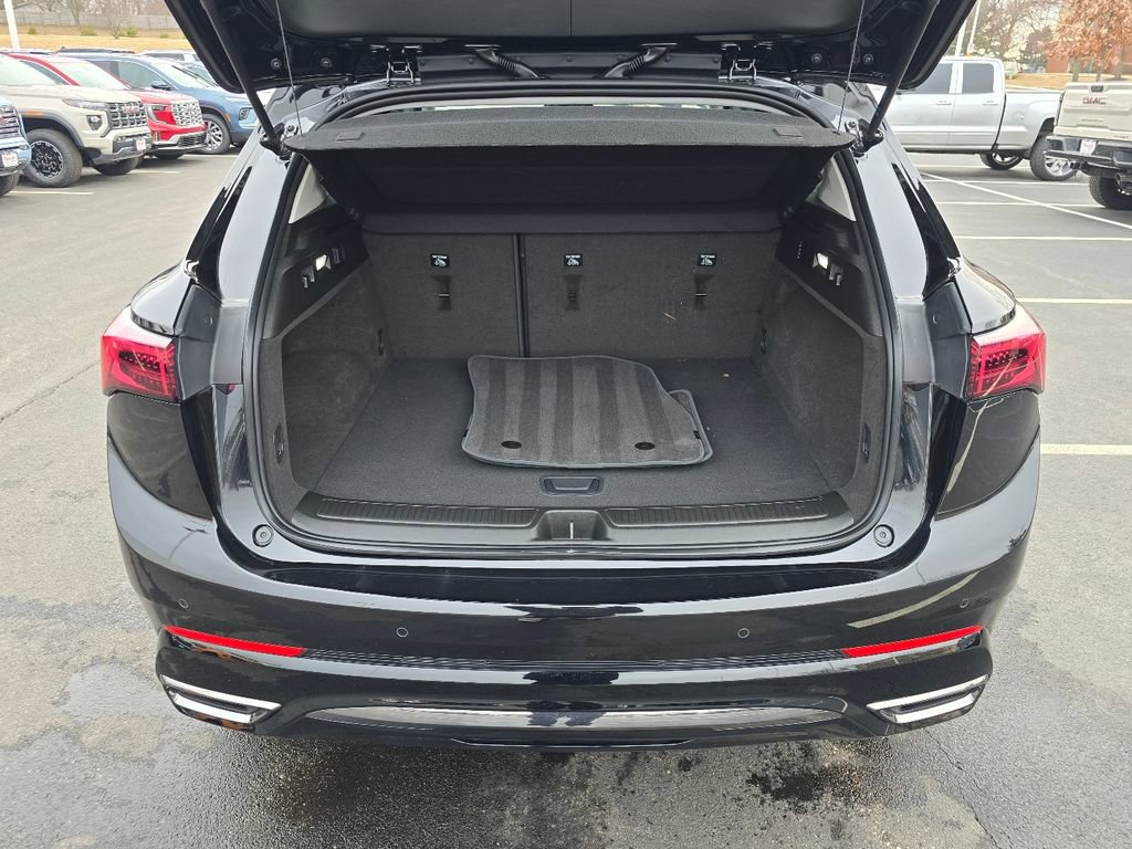 Certified 2025 Buick Envision Sport Touring image 30