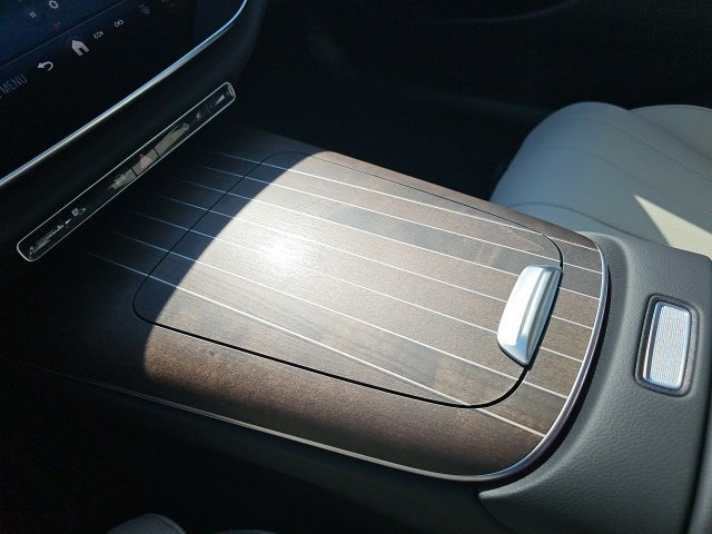 New 2025 Mercedes-Benz E 350 4MATIC Sedan image 24