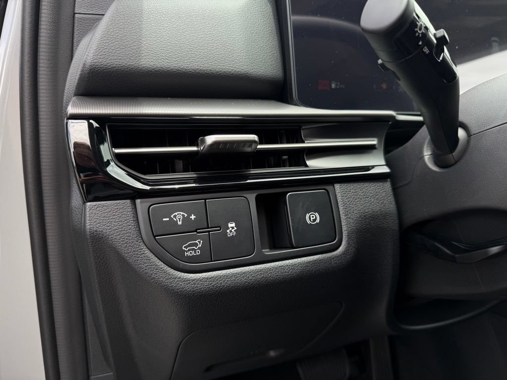 New 2026 Kia Sportage SX FWD image 15