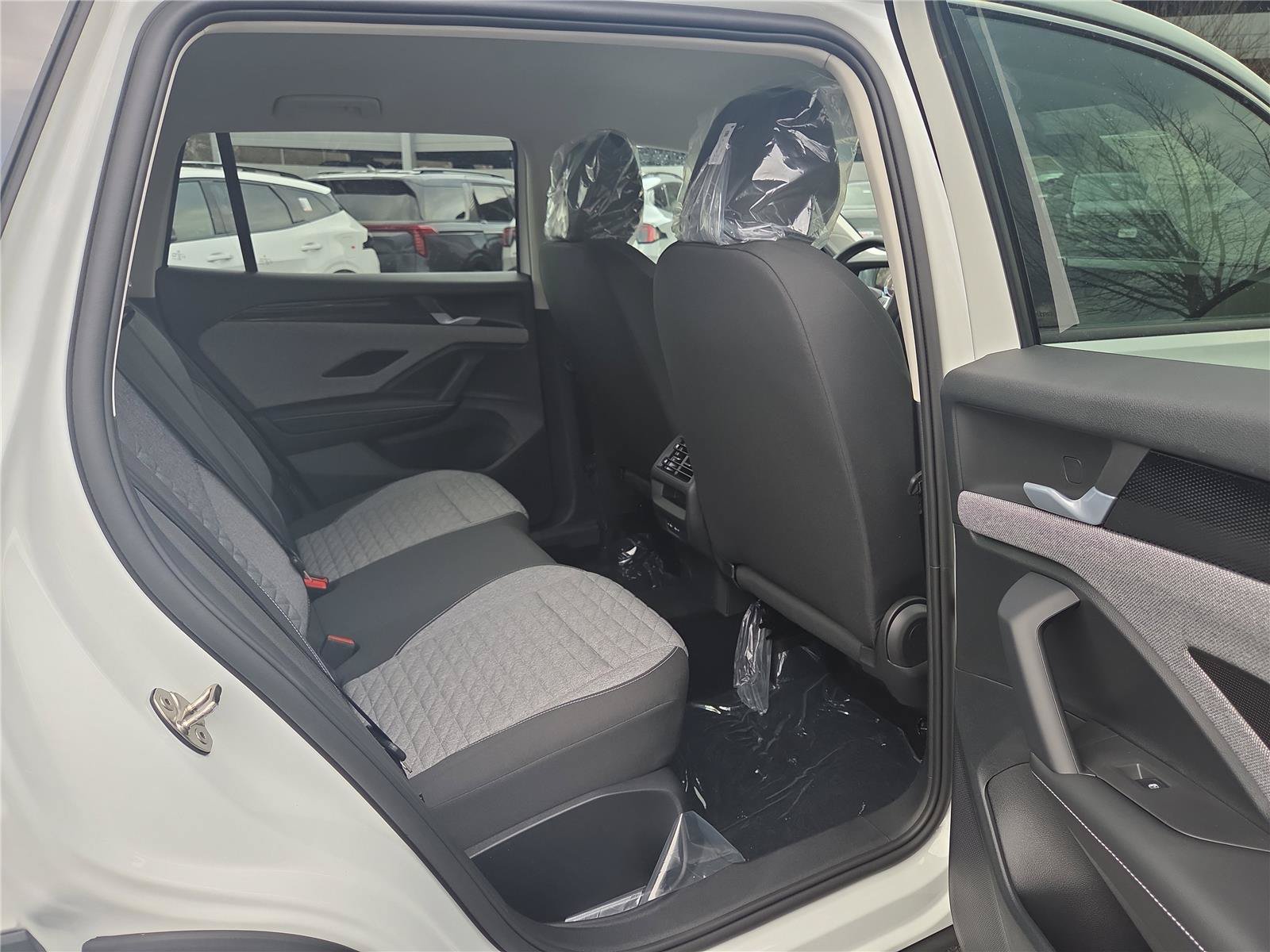 New 2026 Volkswagen Tiguan S AWD/4WD image 31