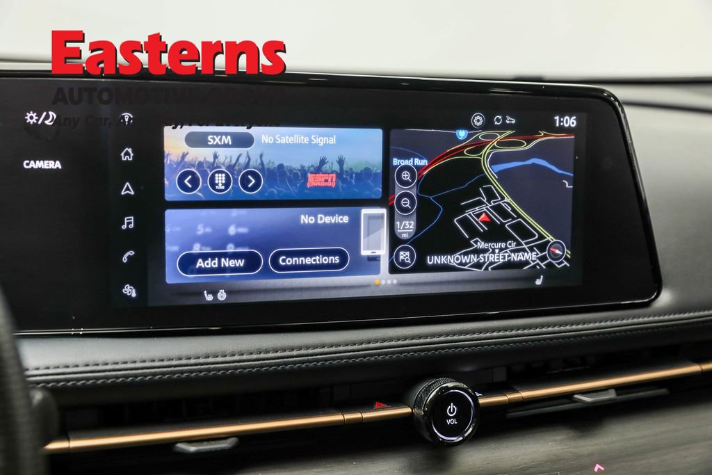 Used 2024 Nissan Ariya AWD image 18