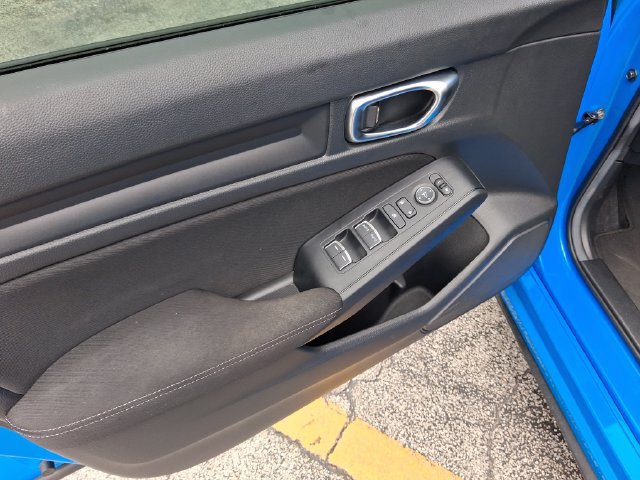 Used 2025 Honda Civic Sport image 13