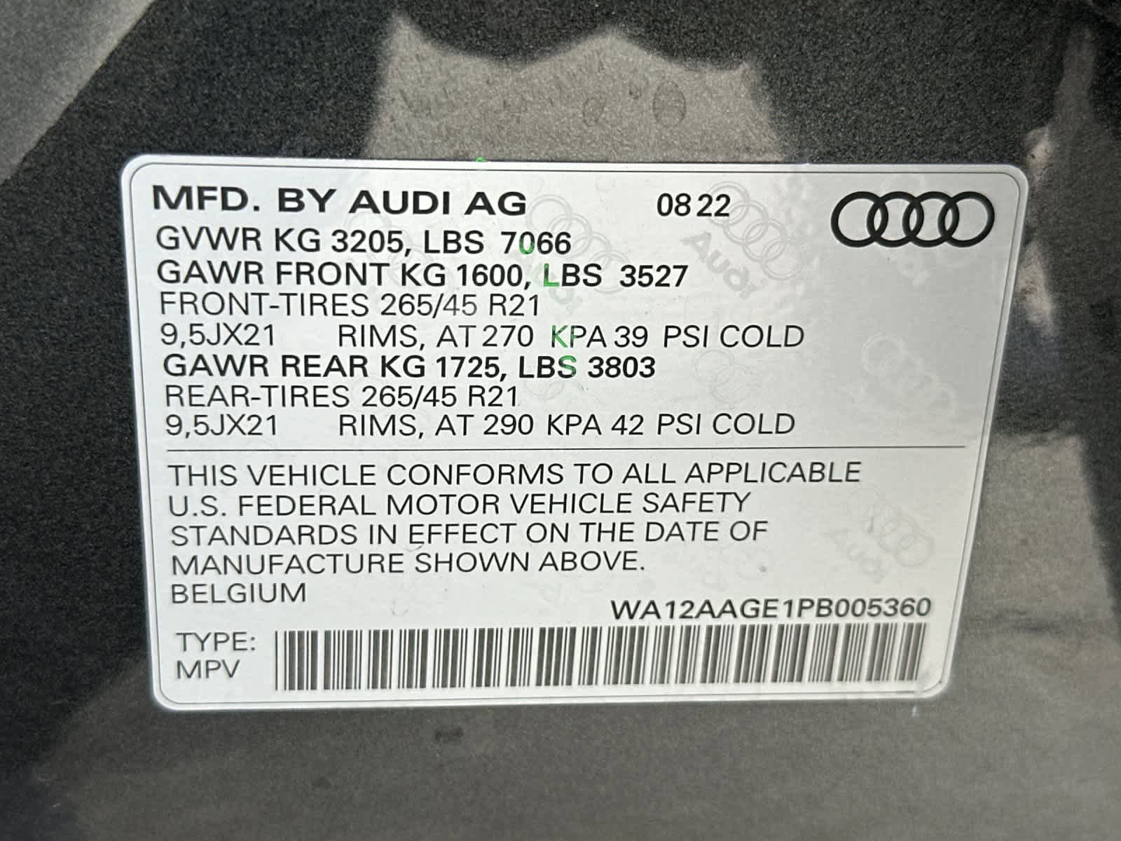 Used 2023 Audi e-tron Premium Plus w/ Premium Plus Package AWD/4WD image 27