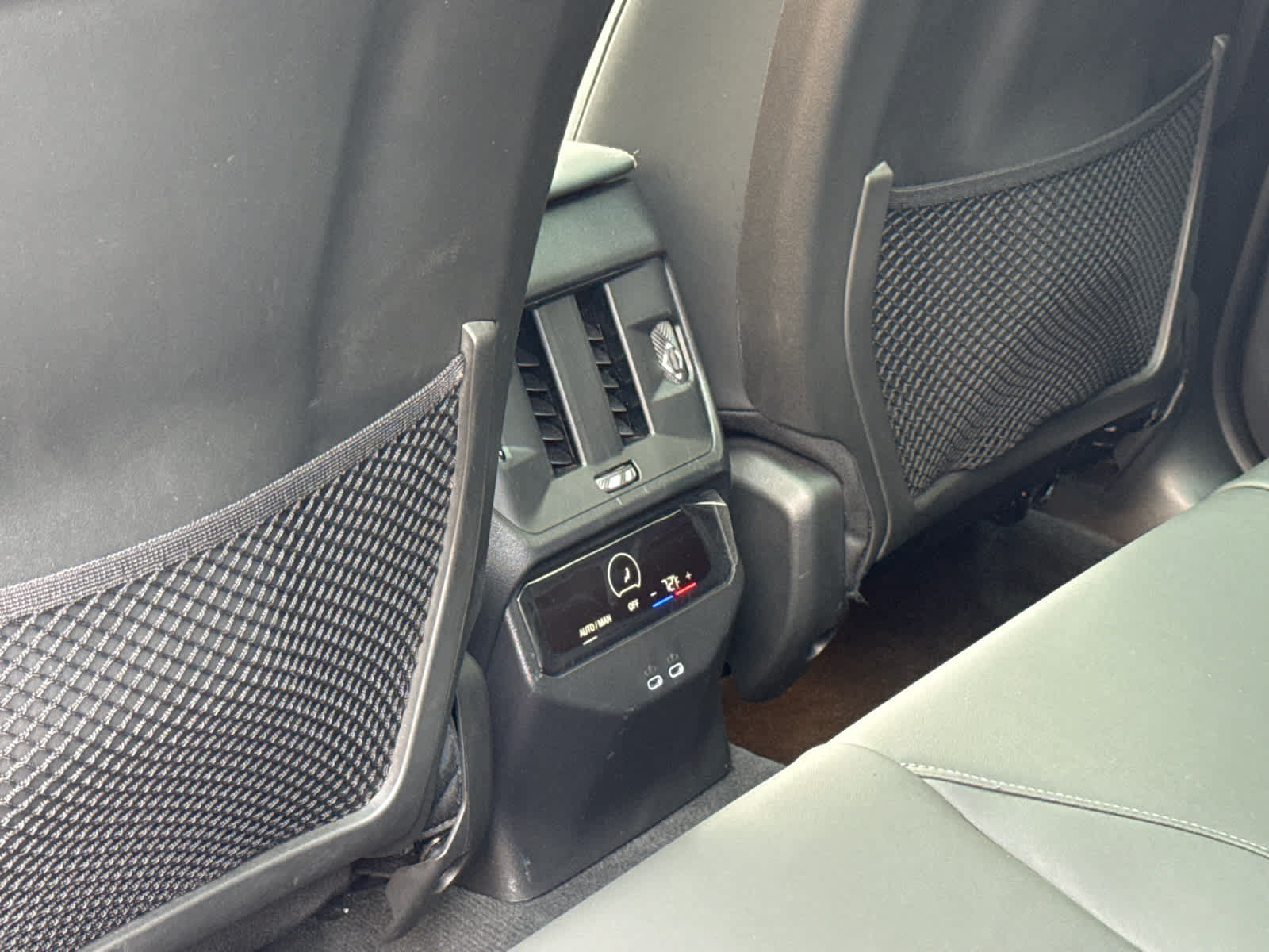 Used 2025 BMW X3 xDrive30i AWD/4WD image 15