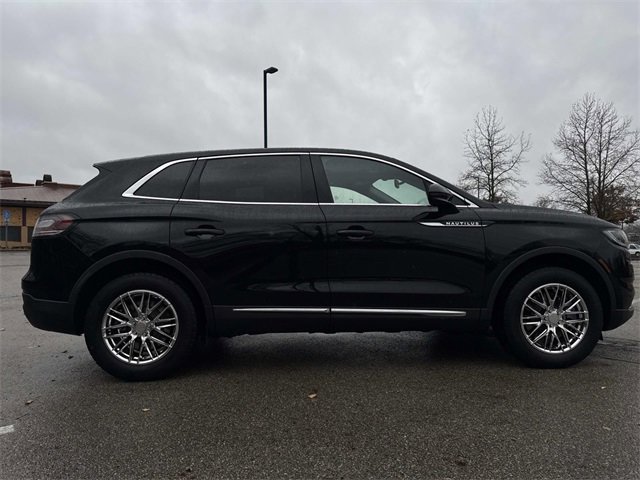 Used 2022 Lincoln Nautilus Reserve image 6