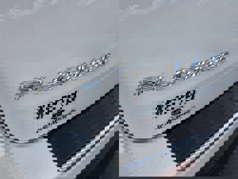 Used 2023 Ford Explorer Platinum w/ Premium Technology Package image 10