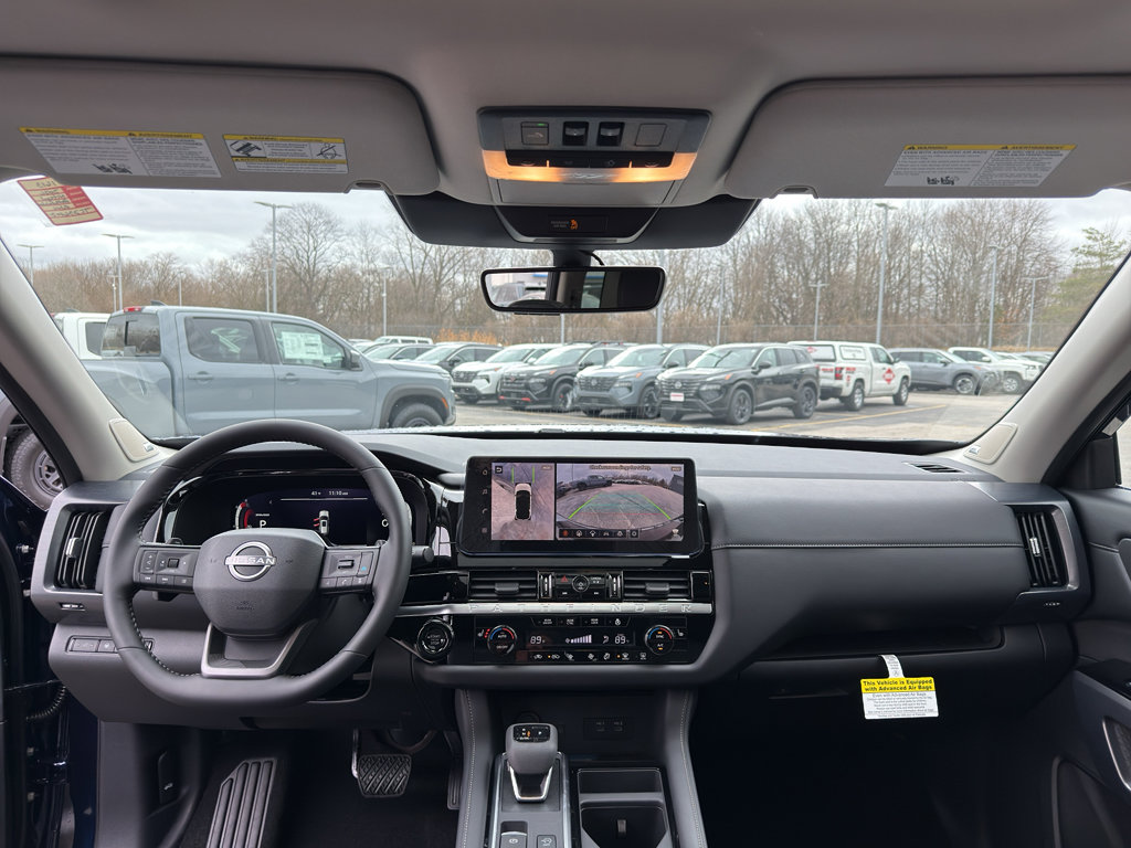 New 2026 Nissan Pathfinder SL image 28