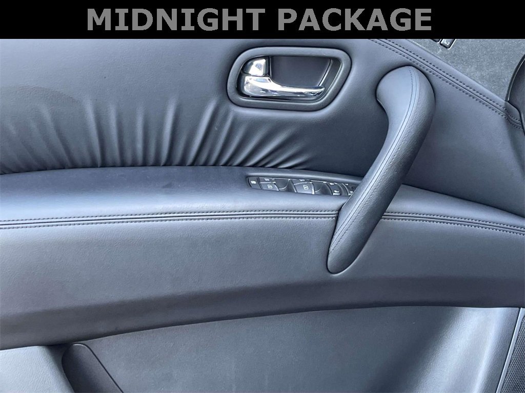 Used 2023 Nissan Armada SL w/ Midnight Edition Package image 15