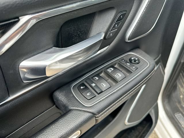 Used 2021 RAM 1500 Laramie AWD/4WD image 26