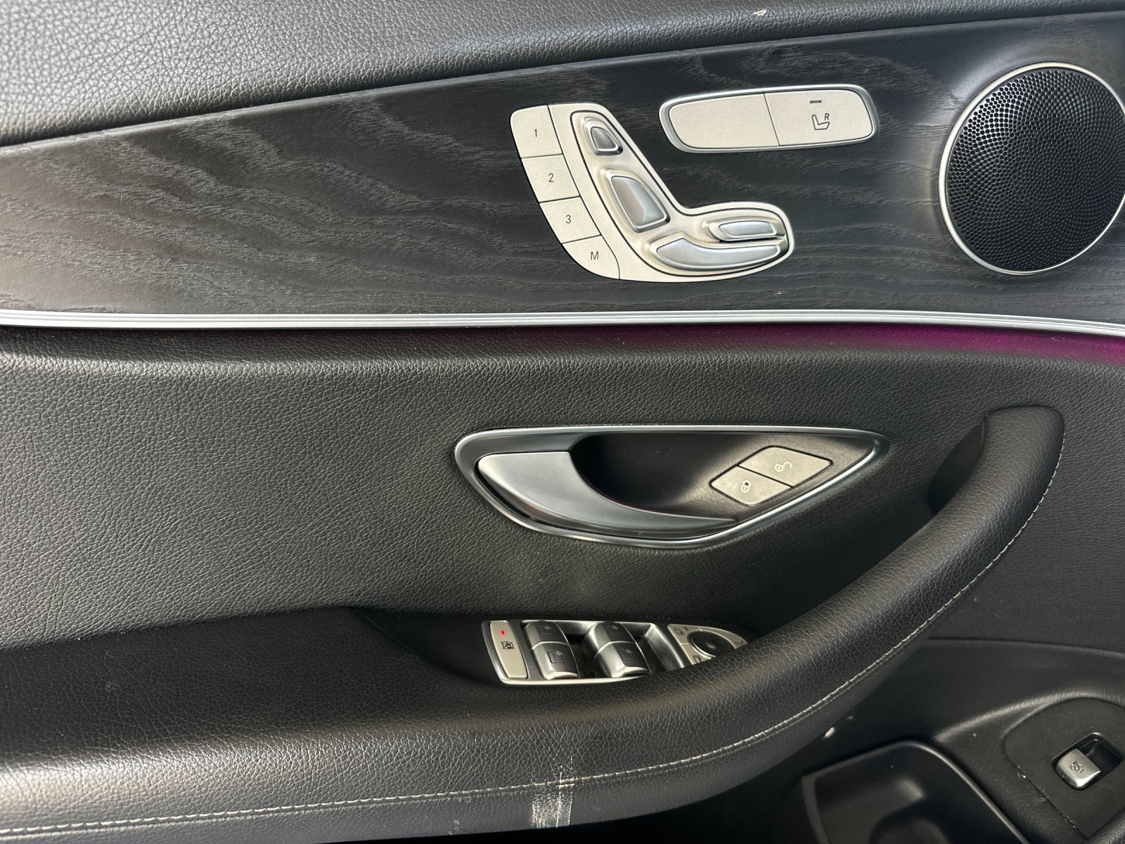 Used 2020 Mercedes-Benz E 350 Sedan image 10