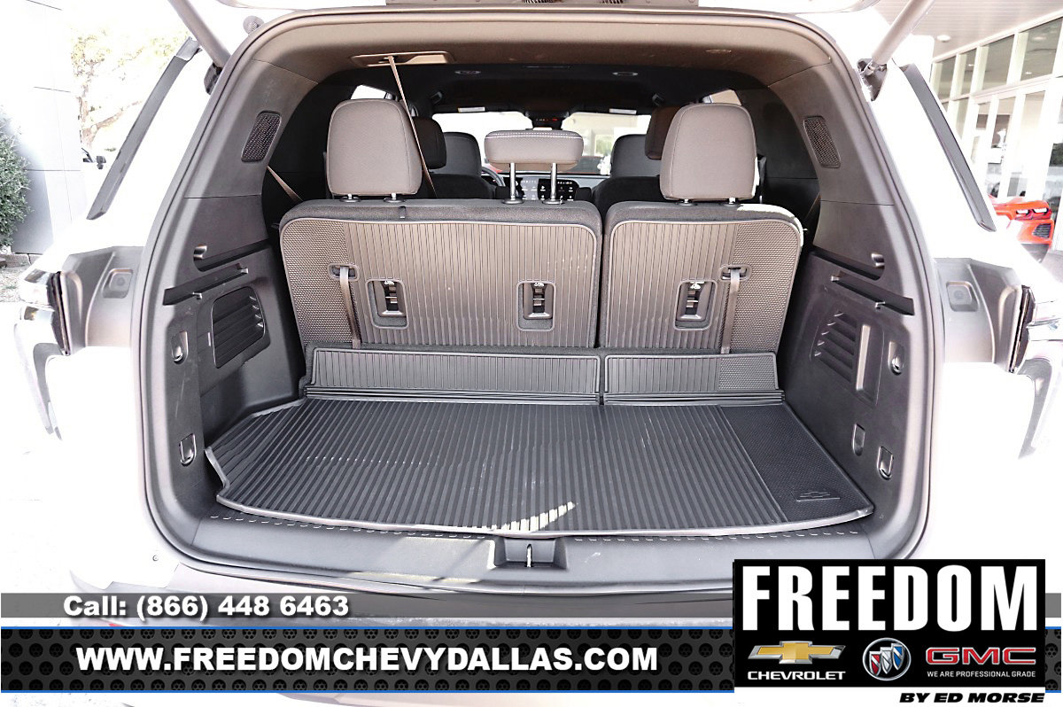 New 2026 Chevrolet Traverse LT w/ Driver Confidence Package FWD image 45