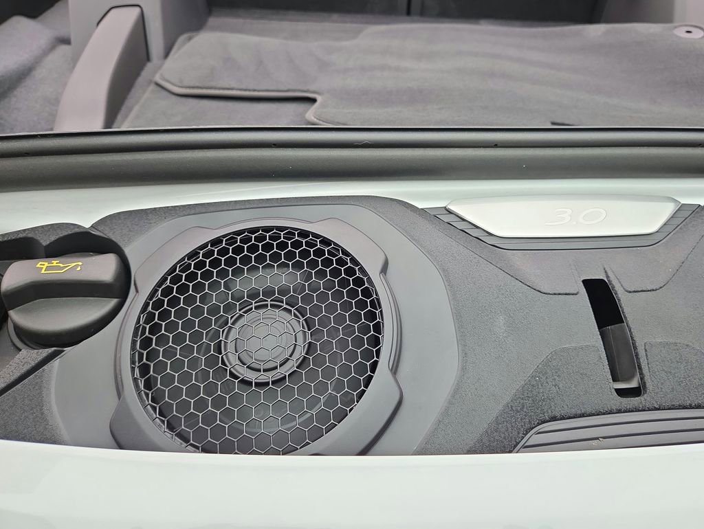 Certified 2024 Porsche 911 Targa 4 image 27