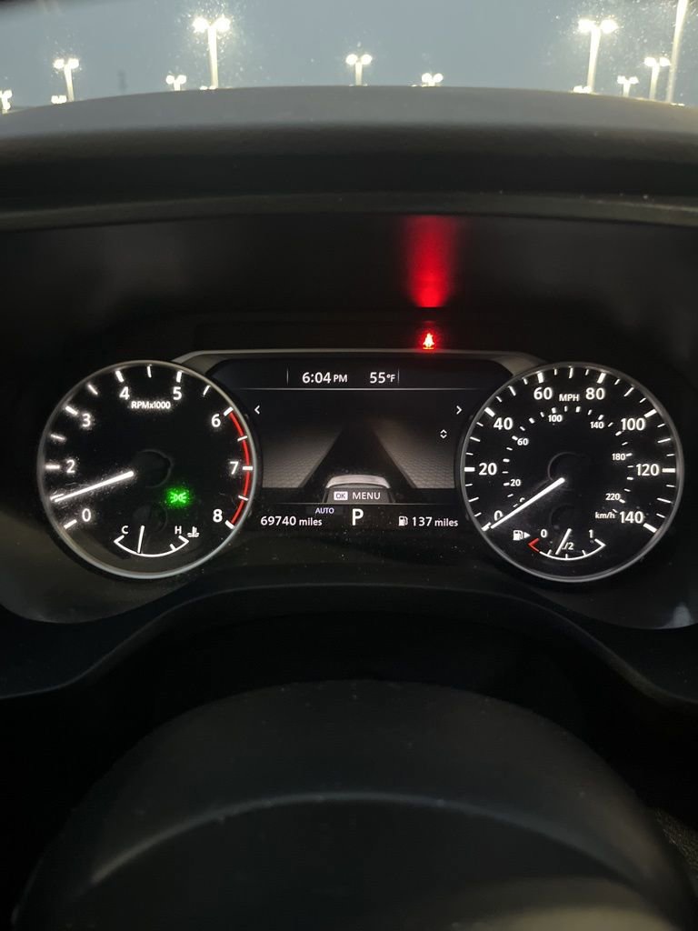 Used 2023 Nissan Rogue SV w/ SV Premium B Package image 8