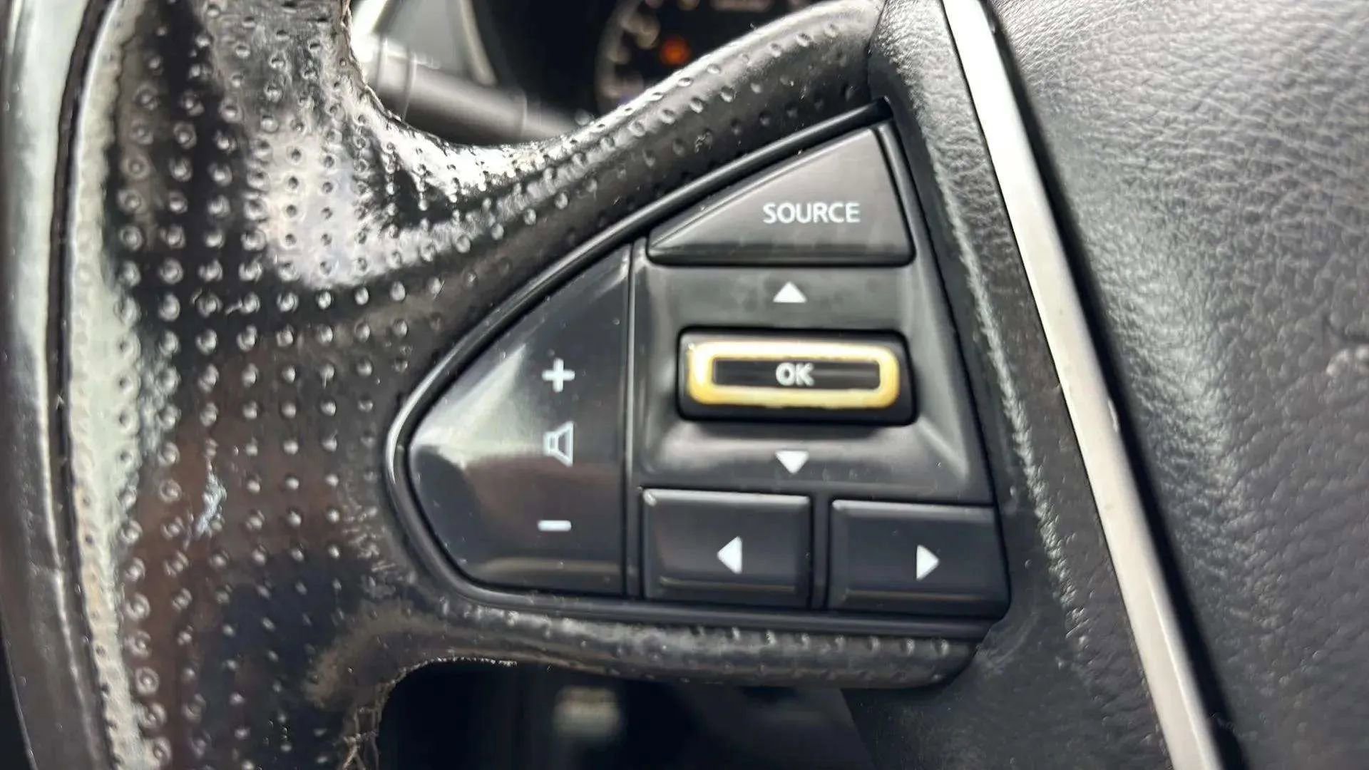 Used 2017 Nissan Maxima Platinum image 41