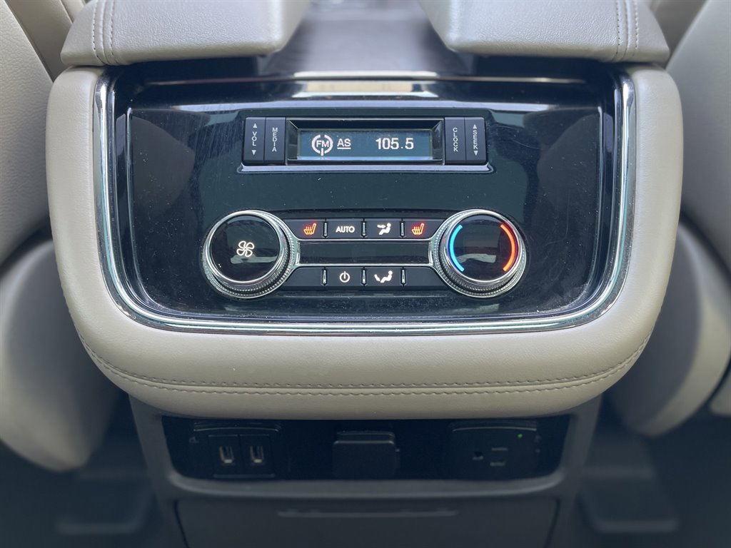 Used 2018 Lincoln Navigator L Select w/ Technology Package RWD image 36