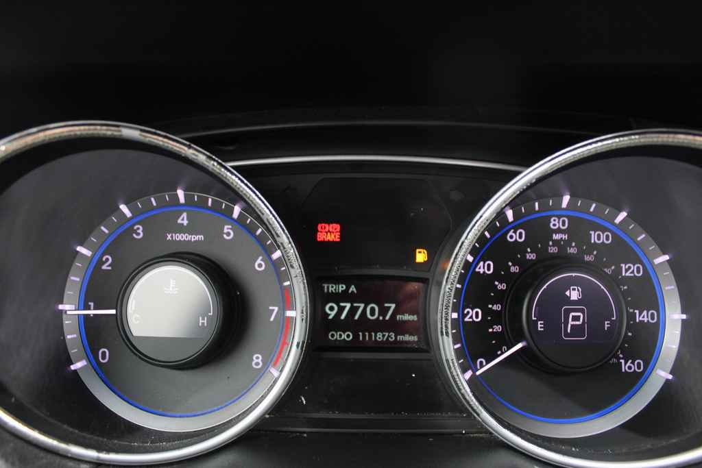 Used 2011 Hyundai Sonata Limited image 17