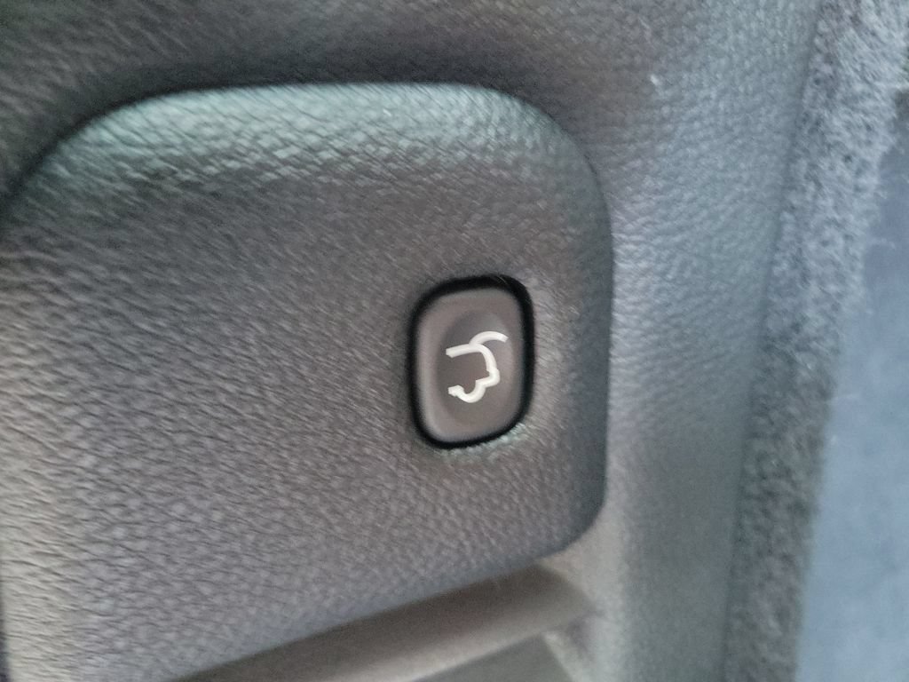 Used 2023 Dodge Durango GT RWD image 10