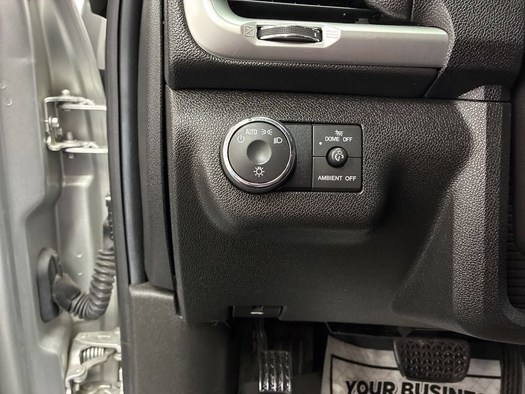 Used 2015 GMC Acadia SLE AWD/4WD image 11
