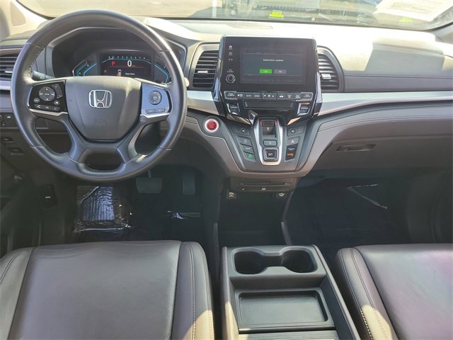 Certified 2018 Honda Odyssey Touring image 11