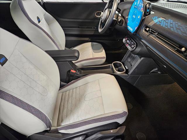 Certified 2025 MINI Cooper S image 21
