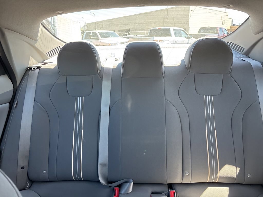 New 2025 Hyundai Elantra Sport FWD image 31