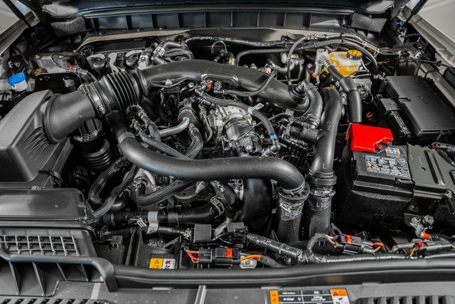 New 2025 Ford Bronco Outer Banks w/ Sasquatch Package image 25