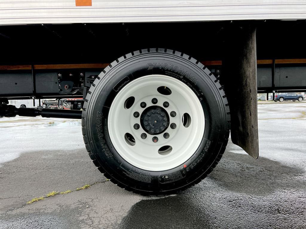 New 2024 Chevrolet Low Cab Forward 6500XD RWD image 25