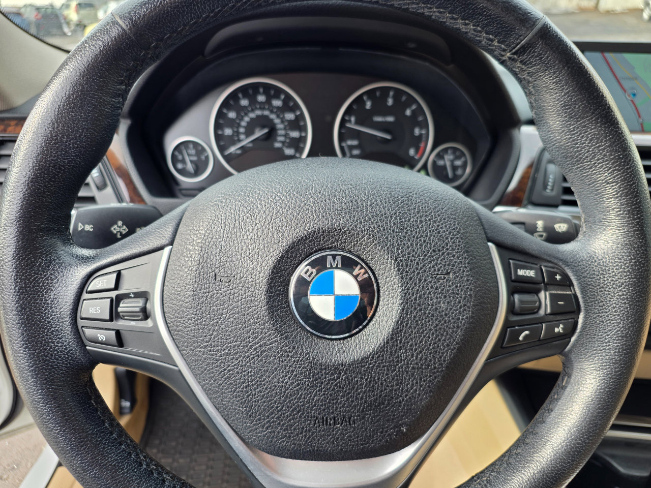 Used 2014 BMW 328d xDrive Sedan image 18