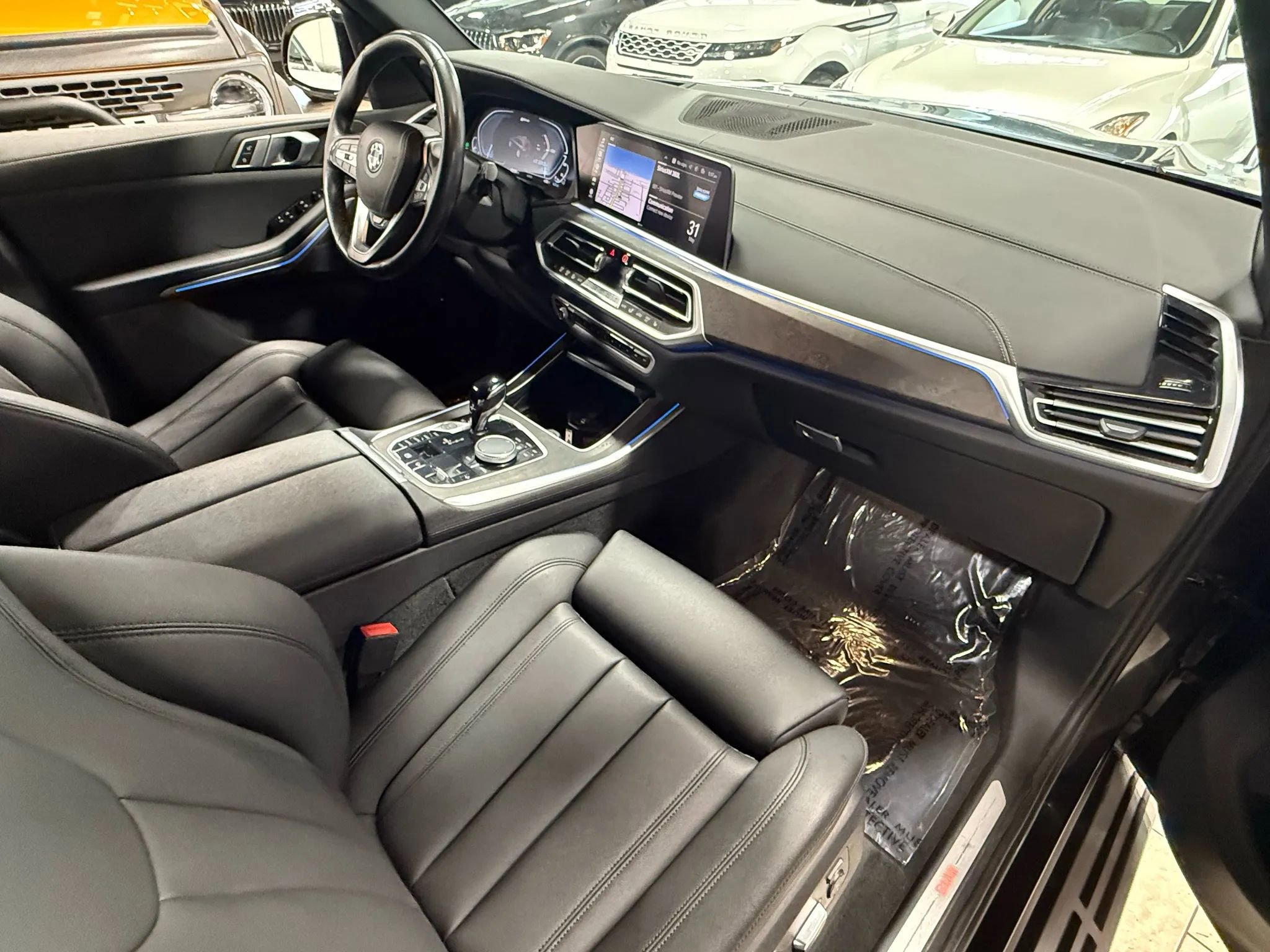 Used 2022 BMW X5 xDrive45e image 9