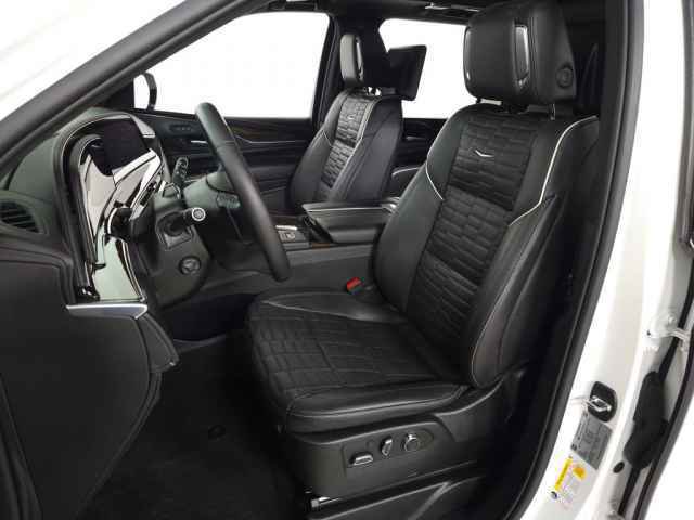 Certified 2024 Cadillac Escalade ESV Premium Luxury Platinum w/ LPO, Floor Liner Package AWD/4WD image 23